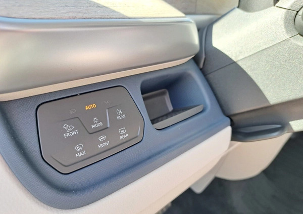 Volkswagen ID.Buzz cena 234500 przebieg: , rok produkcji 2023 z Paczków małe 497